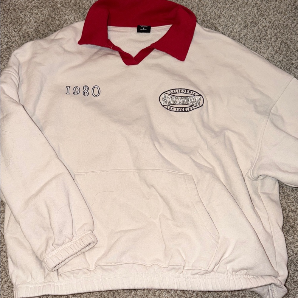 Cream and red crew neck! Oversized!